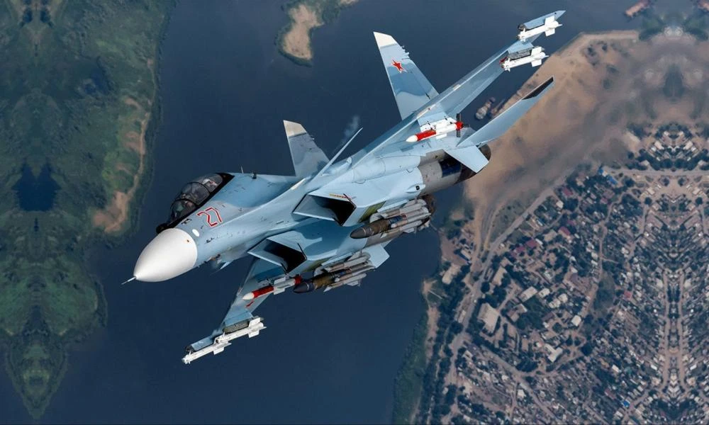 Ο φονικός ρωσικός συνδυασμός Su-30SM με πυραύλους R-77-1 Vympel θα καταρρίπτει κάθε ουκρανικό F-16 από 100 χλμ μακριά